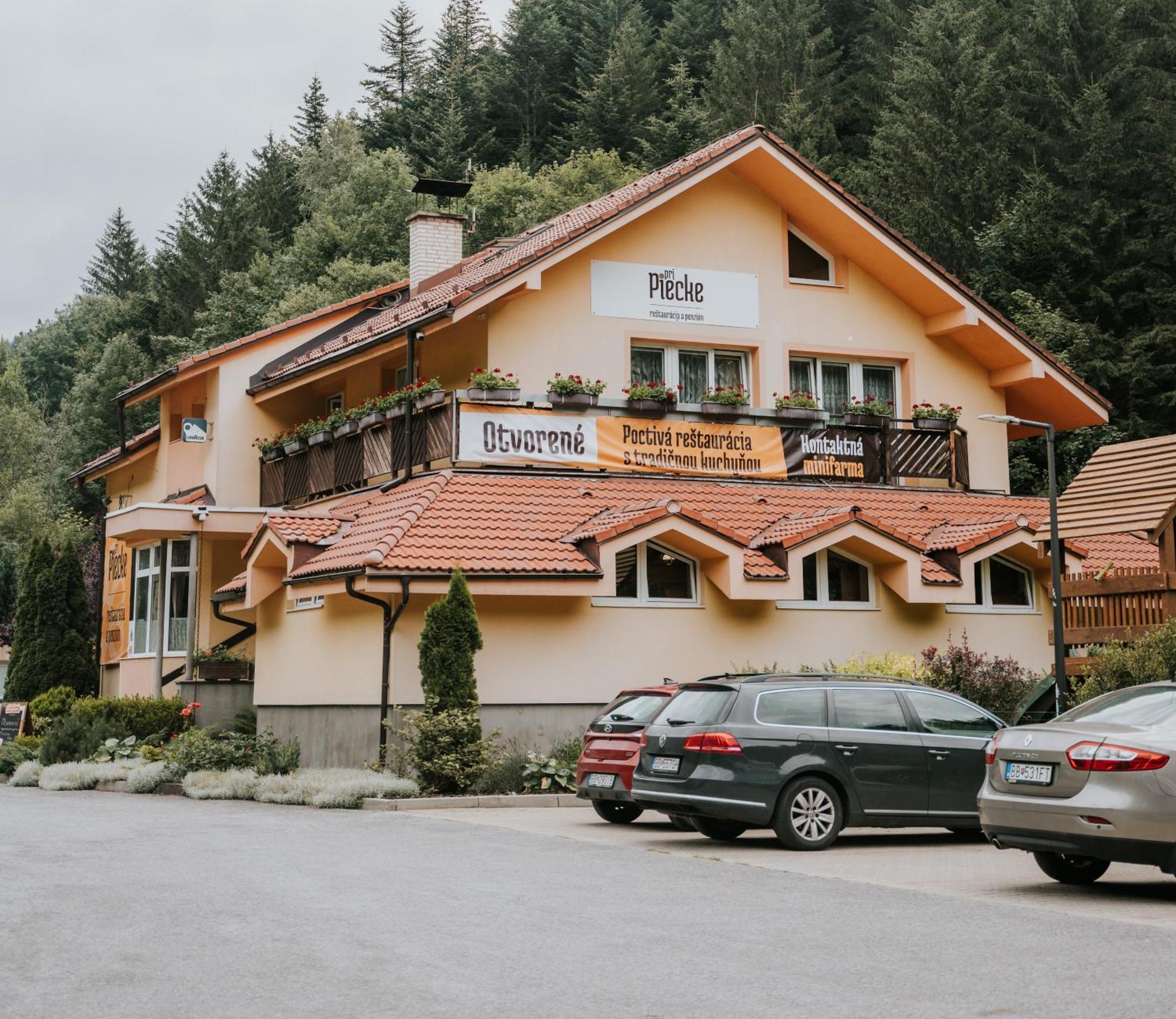 Pri Piecke Penzion A Restauracia Staré Hory エクステリア 写真