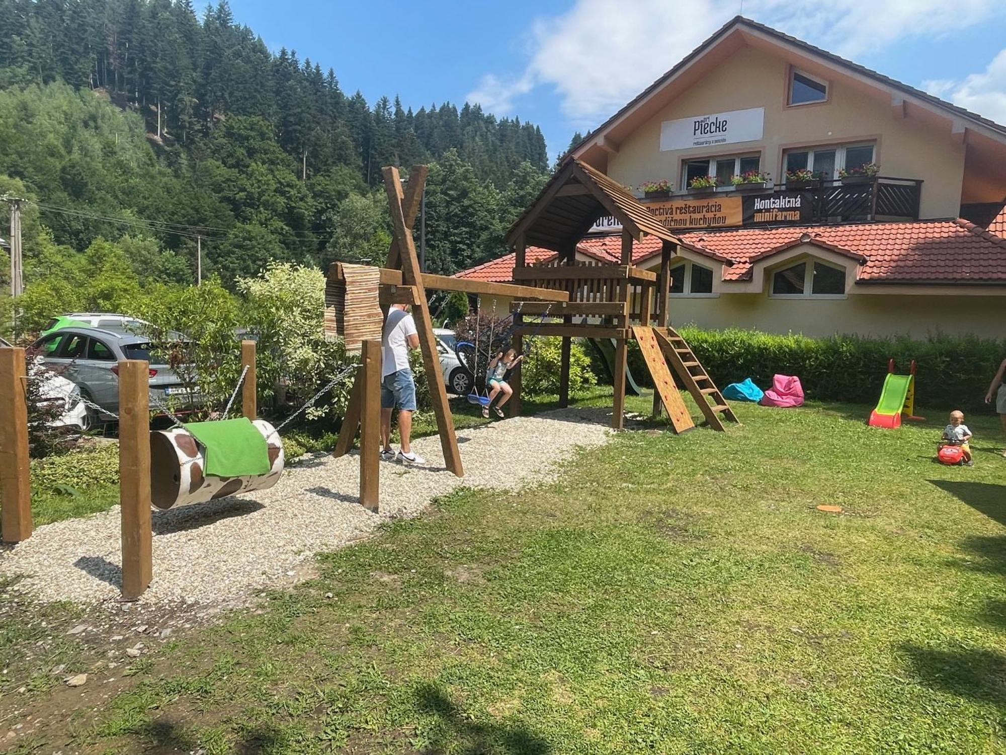 Pri Piecke Penzion A Restauracia Staré Hory エクステリア 写真